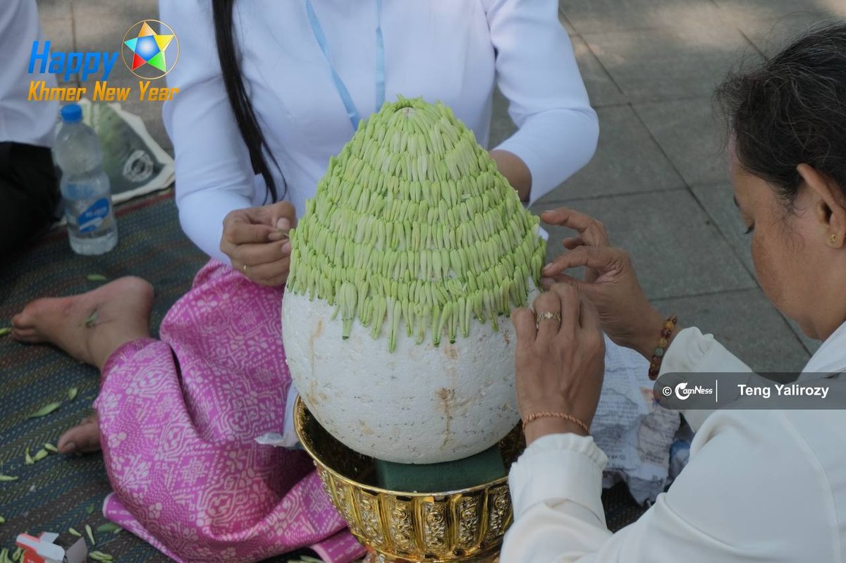 柬埔寨准备迎接新年马年天使