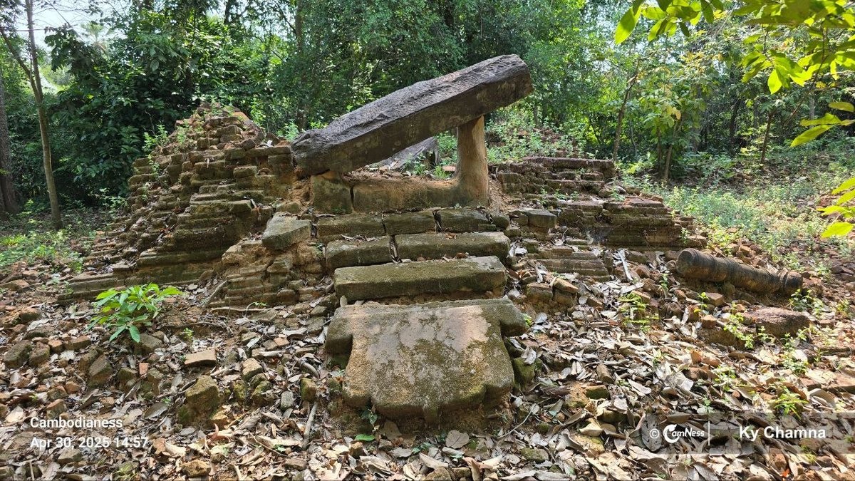 暹粒省7世纪古迹:奥洛克寺(Ov Laok Temple)