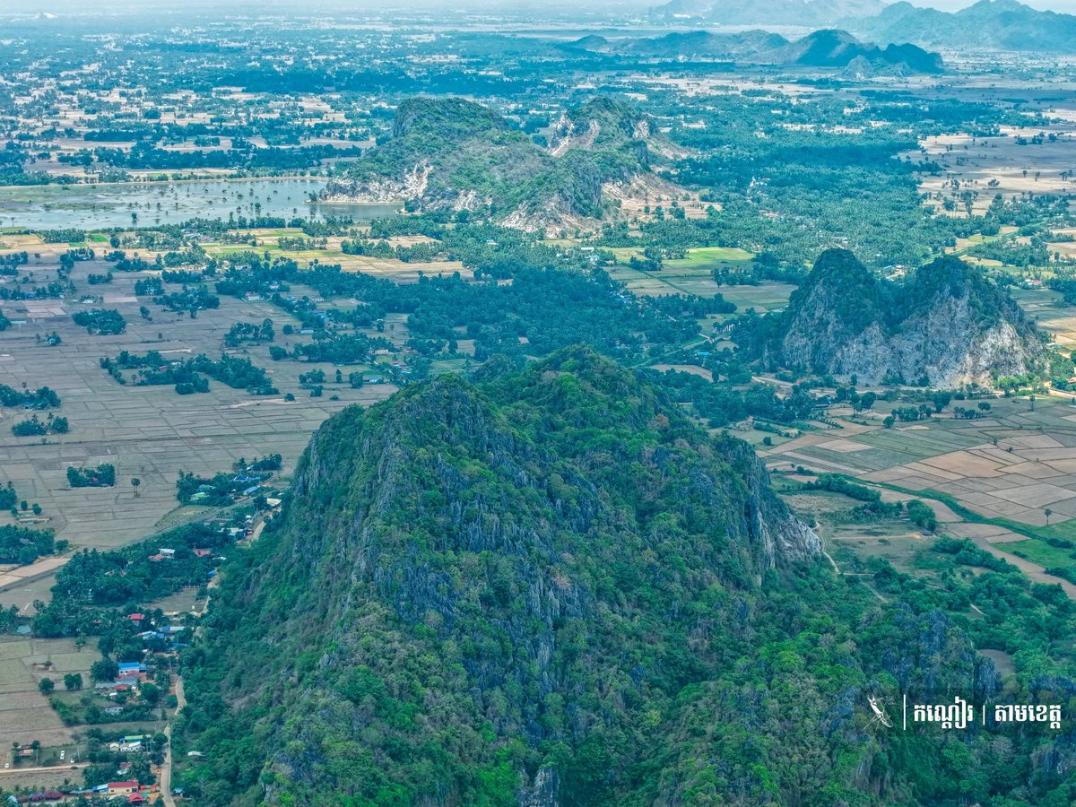 贡布省贡布特拉奇山旅游景点介绍
