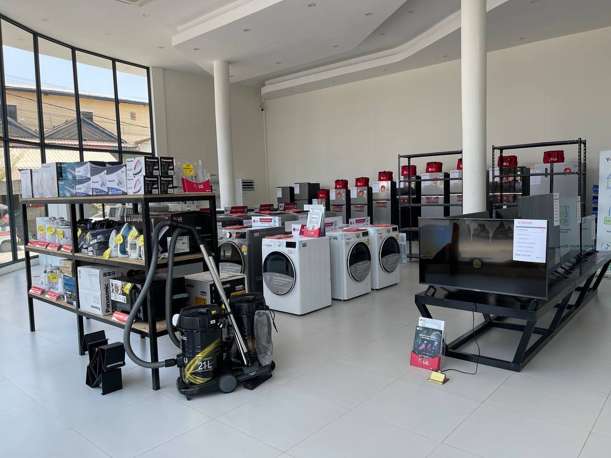Ecobatt Energy Cambodia 电子产品店开业促销