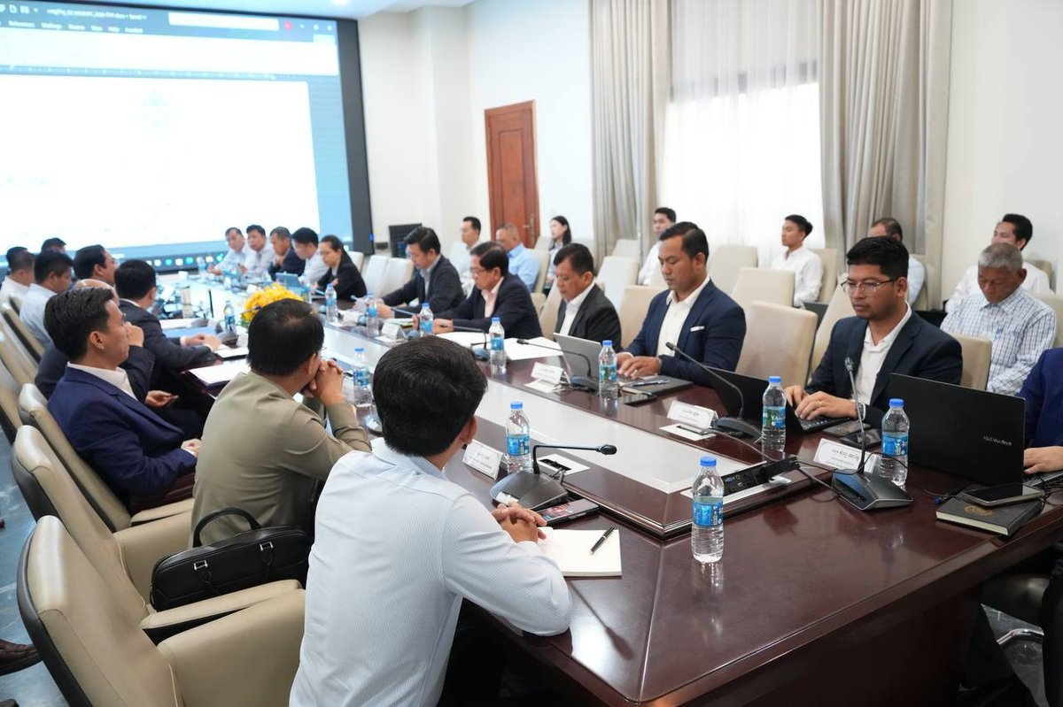 国土规划部与劳工部及公共工程部召开跨部门协调会议