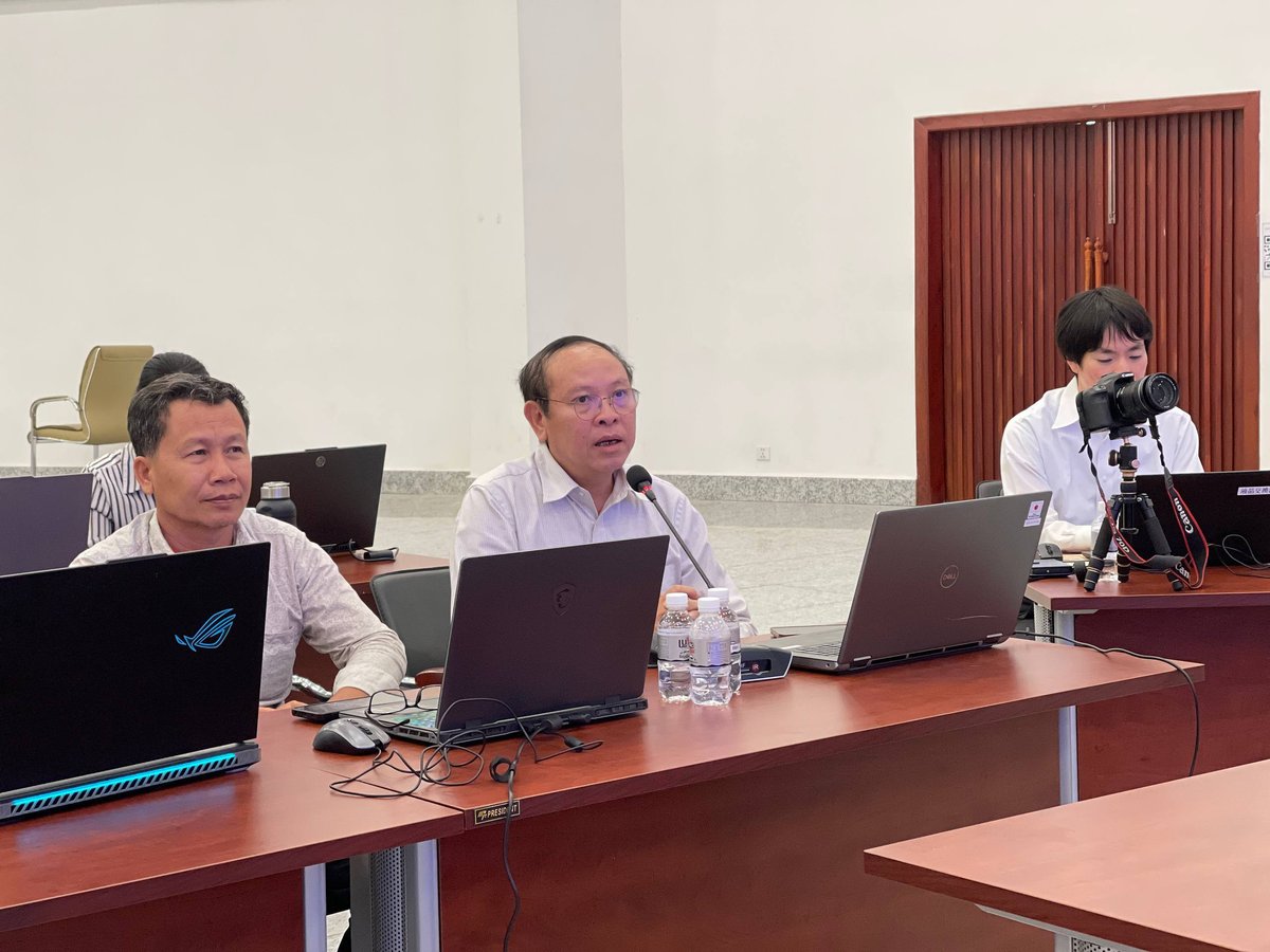 国土规划与建设部举办AI地理信息系统培训