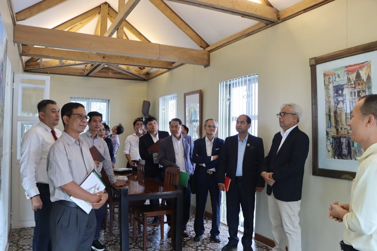 国土规划和建设部考察太后皇家图书馆 探讨历史建筑保护