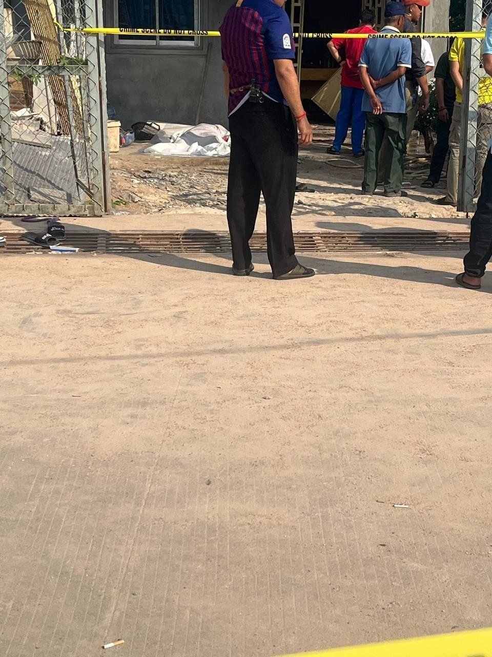 西哈努克市发生一起家庭凶杀案,致2死1伤