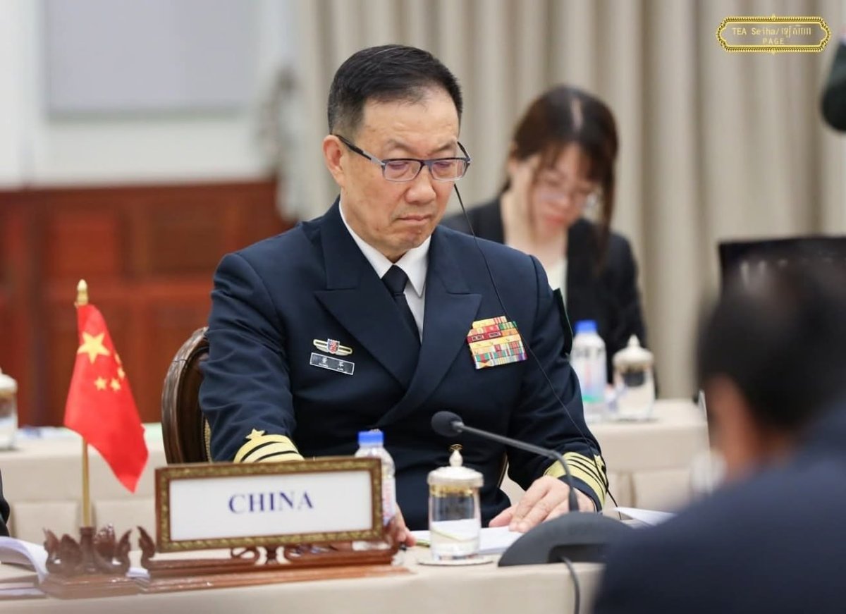 中国承诺支持柬埔寨军事现代化建设