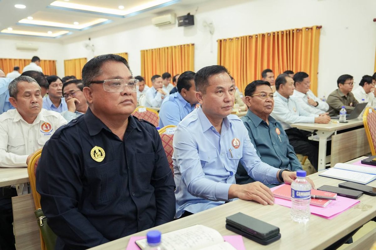 磅通省政府召开2026年第一季度工作总结会议 部署下一阶段基层治理任务