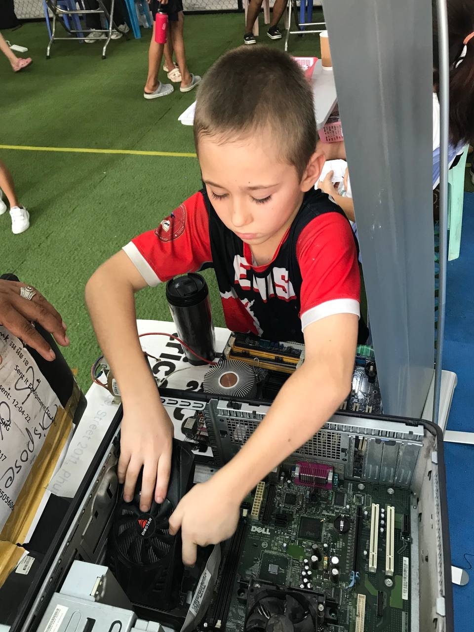 Ecobatt Energy与东西方国际学校开展环保宣教