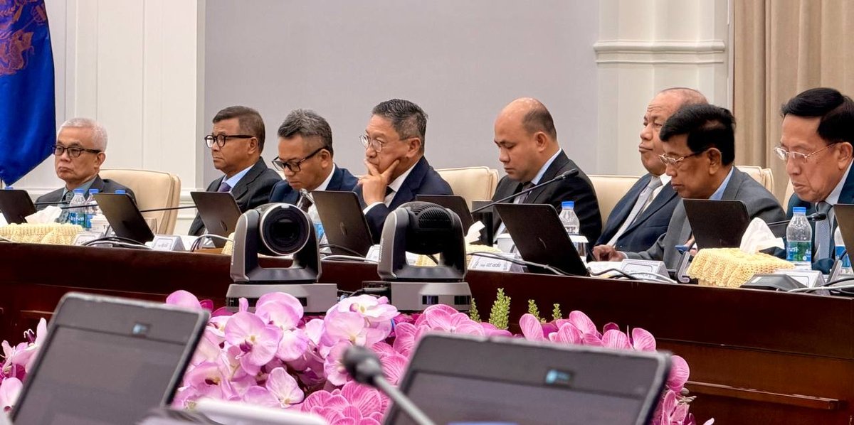 洪玛奈总理主持内阁全体会议,审议五项重要议程