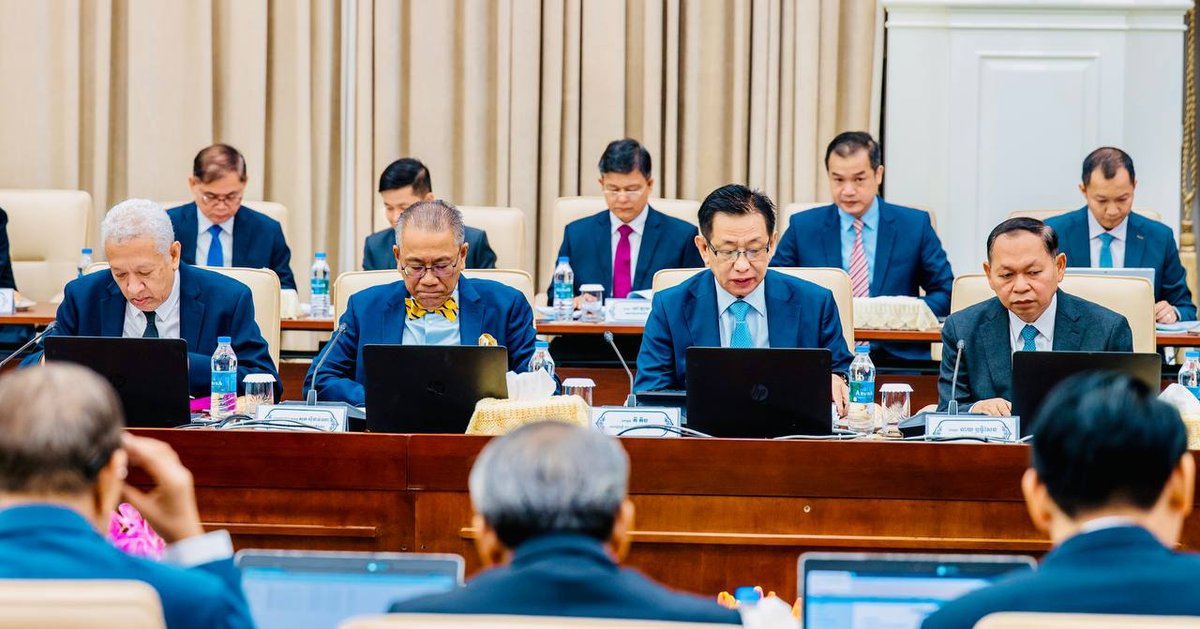 洪玛奈总理主持内阁全体会议,审议五项重要议程