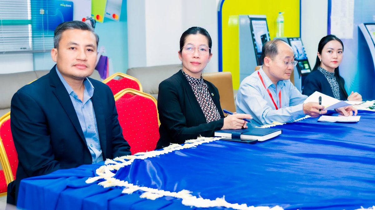 柬埔寨旅游部部长胡哈强调导游选拔考试的公平与质量