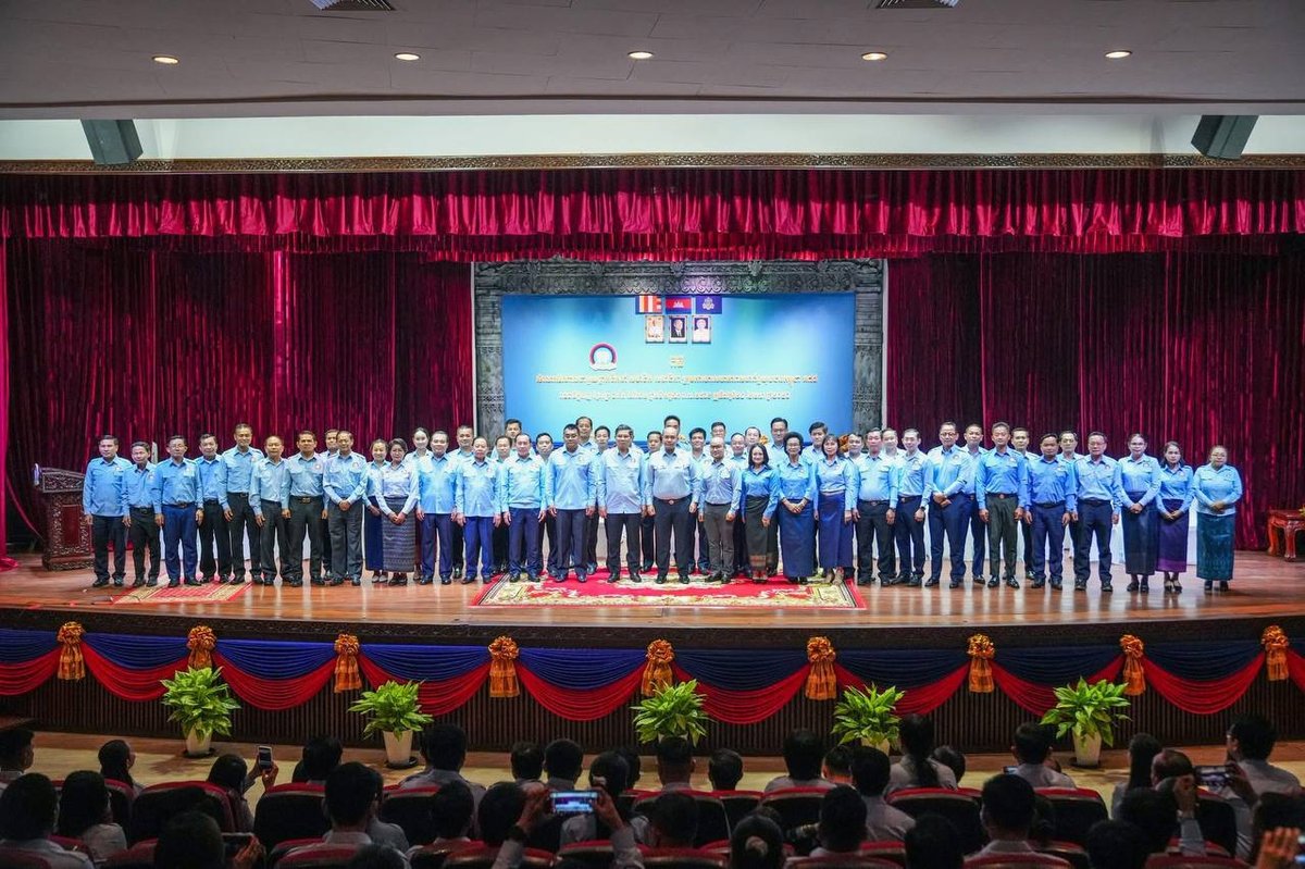 柬埔寨青年联合会第78组举行联谊交流活动