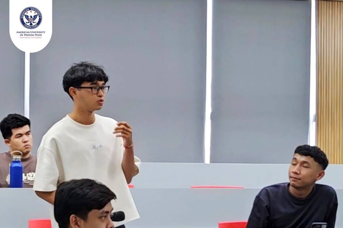 金边美国大学举办AI艺术讲座 探讨生成式AI对文化产业影响
