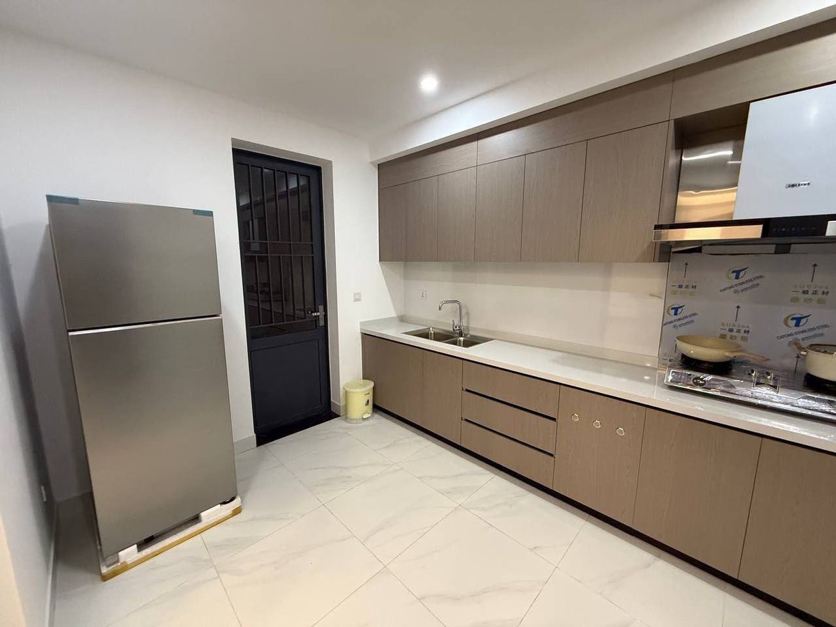 6A公路Phnom Penh Park独栋别墅出租 月租$2200 4房6卫