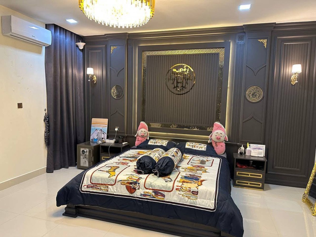 一号路炳发集团联排别墅出租 月租$1800家具齐全