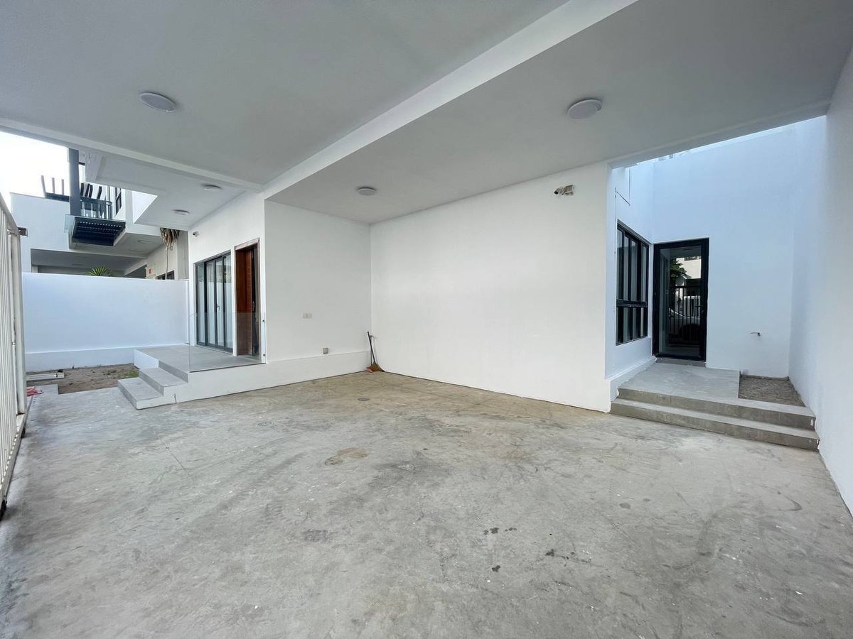 堆谷区Residence90独栋别墅出租 月租$2700 5房6卫