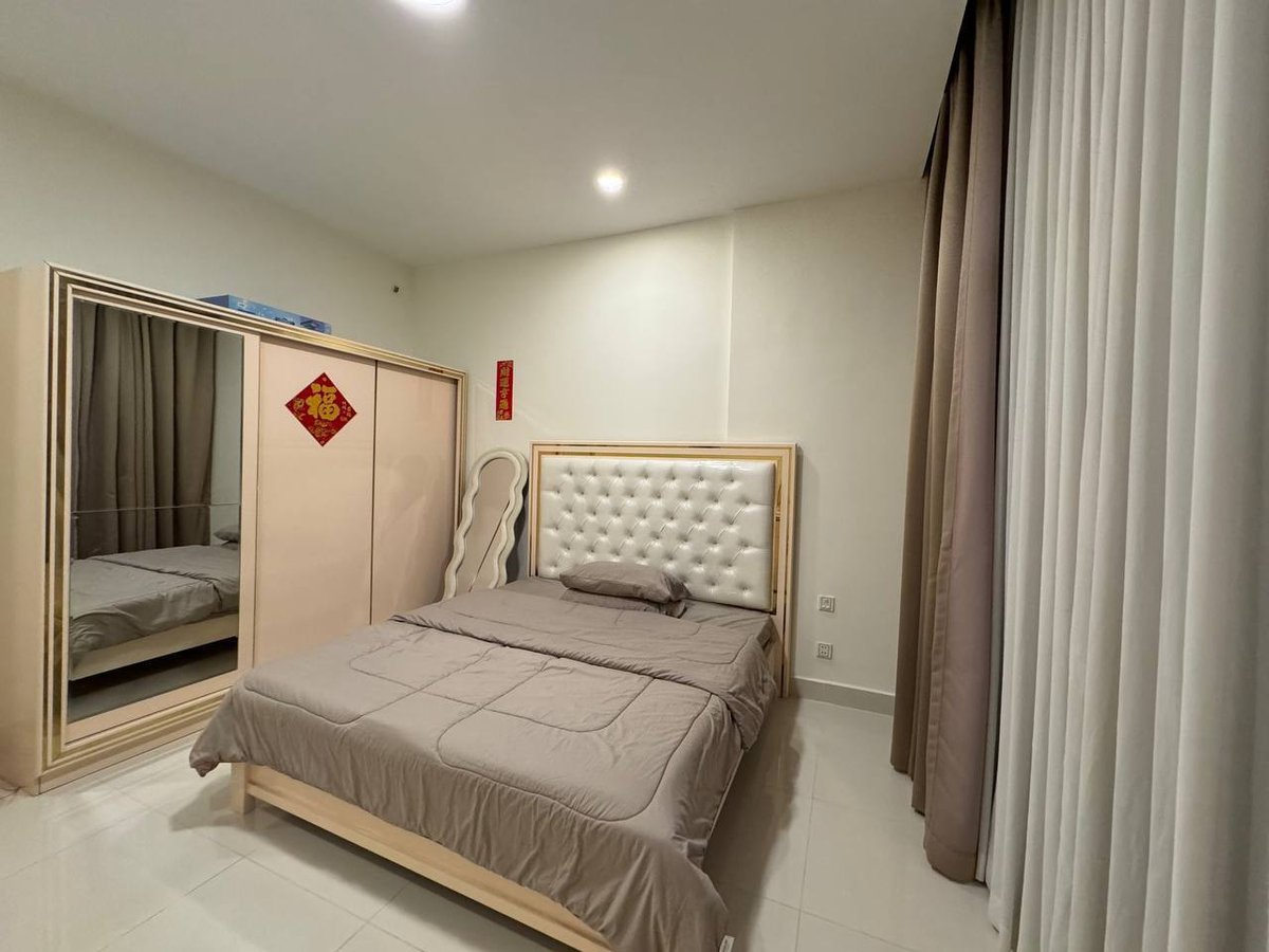 一号公路炳发城排屋招租 月租$700 4房5卫家具齐全