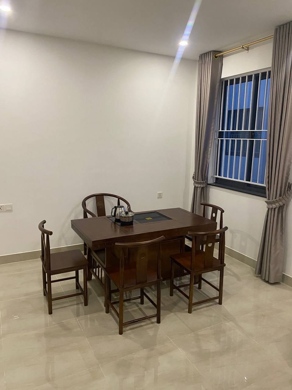6A号公路Phnom Penh Park联排别墅出租 月租$1000 4房5卫