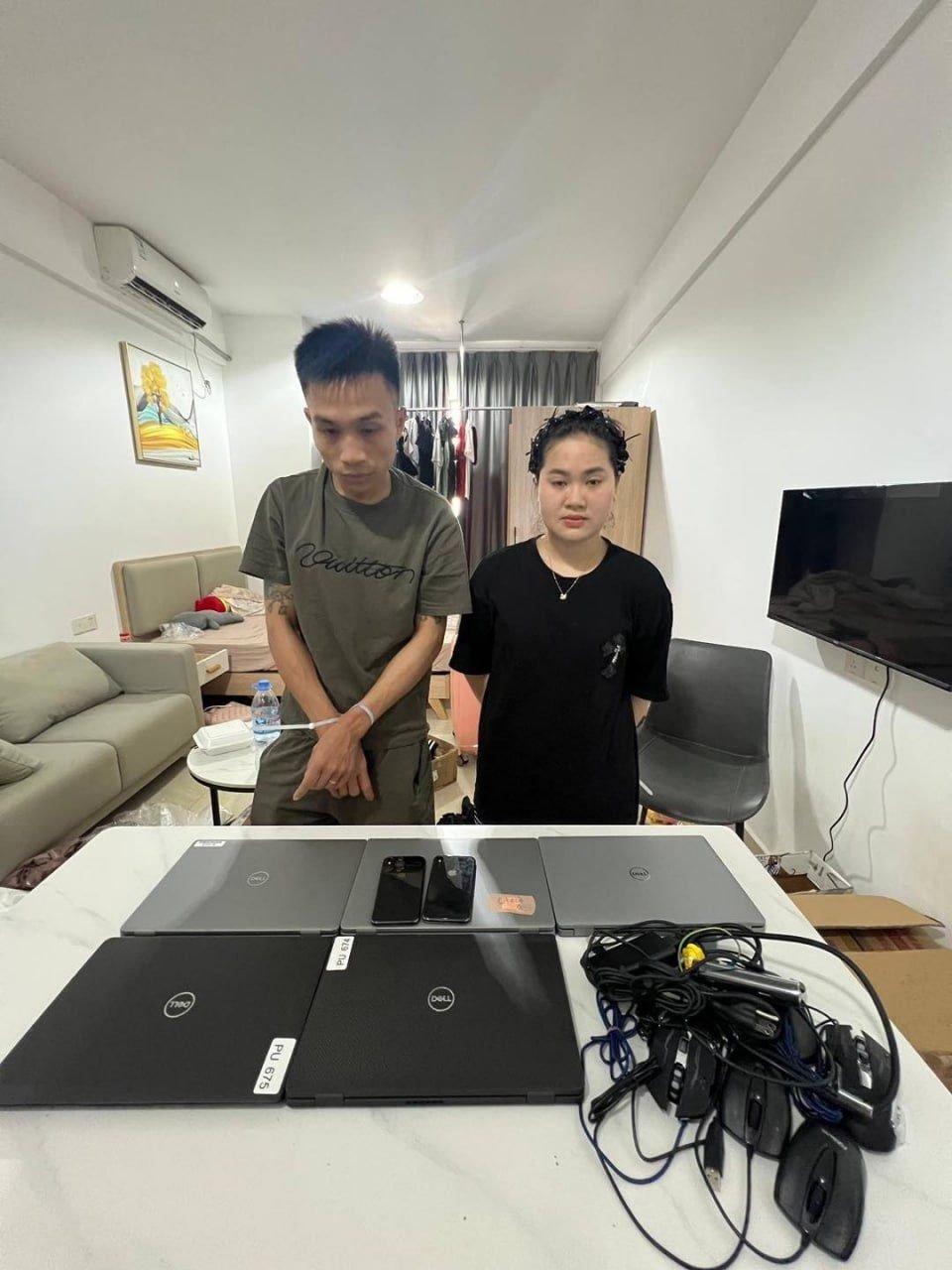 金边棉芷区公寓突袭行动:查获55名外籍人员涉诈骗与毒品