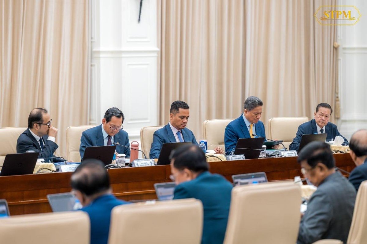 洪玛奈首相主持内阁全体会议
