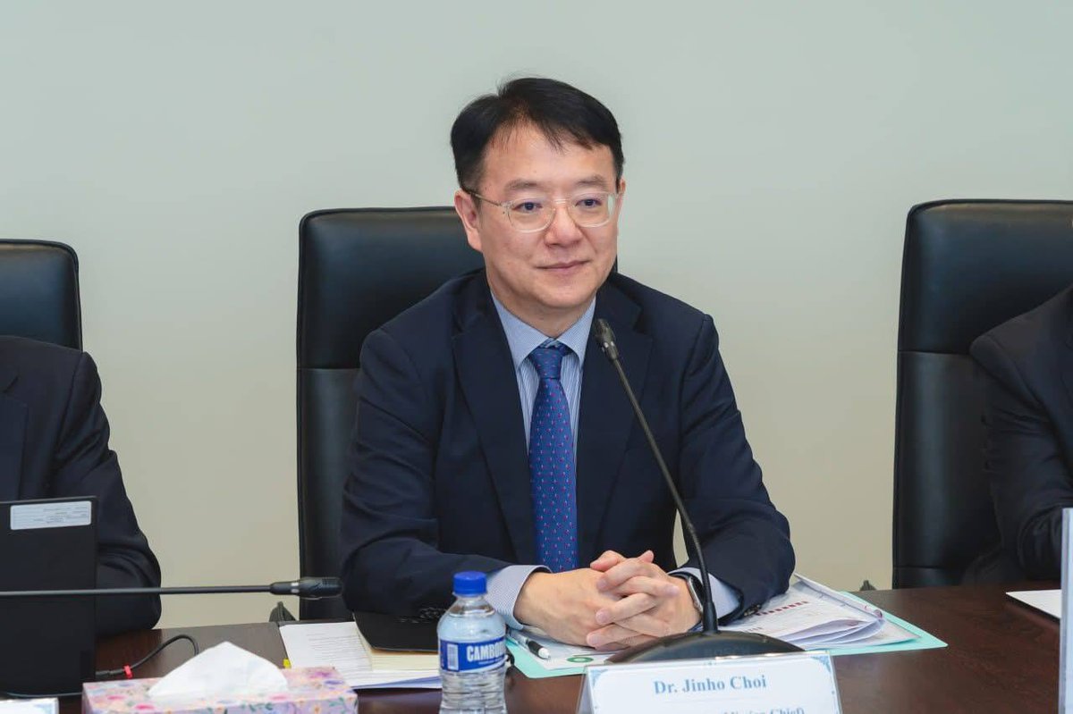 柬埔寨税务总局与东盟+3宏观经济研究办公室举行年度讨论会