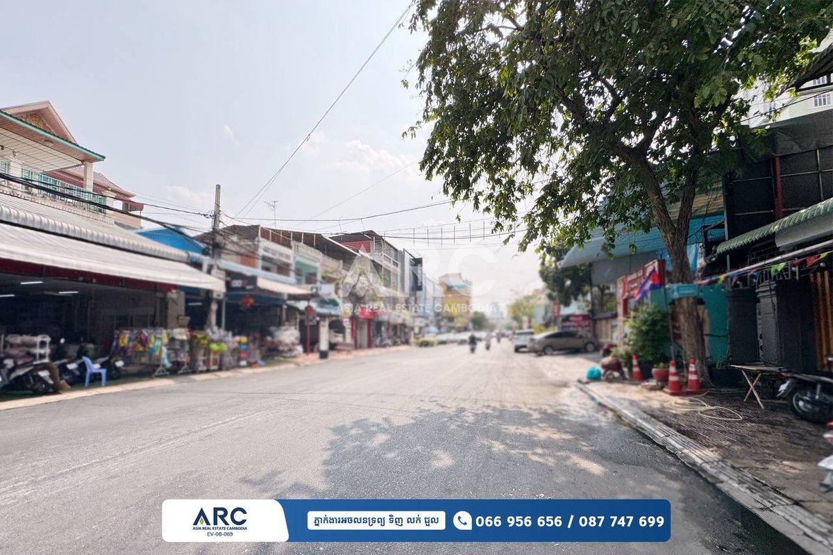 BKK3临街商铺招租 月租$6,000 近吐斯廉博物馆