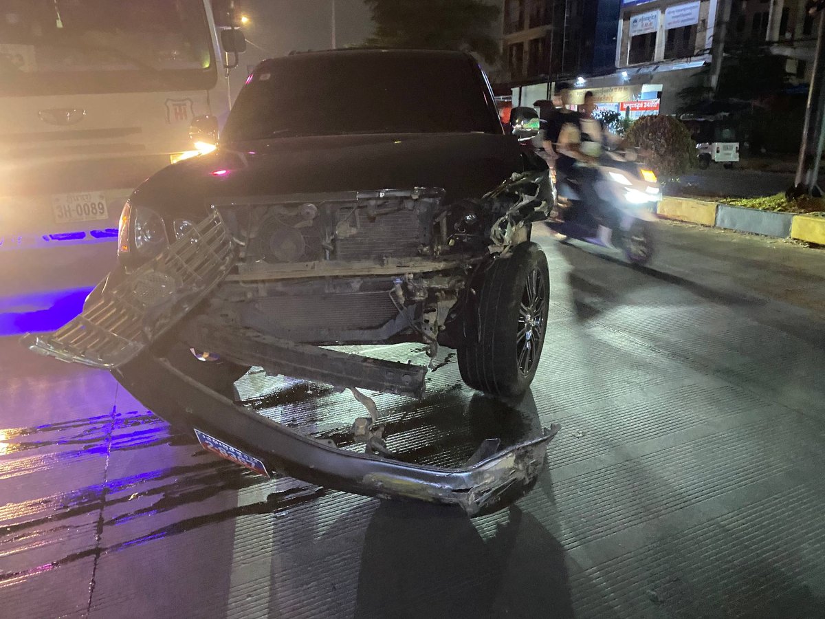 ដើមអម្ពិល媒体中心直播一起交通事故 建议避开拥堵路段