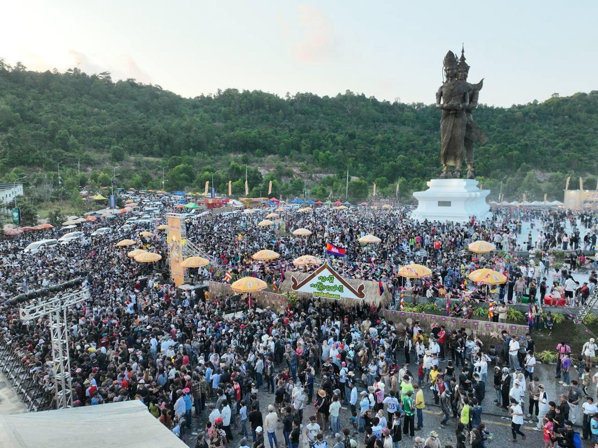 西哈努克省宋干节庆祝活动