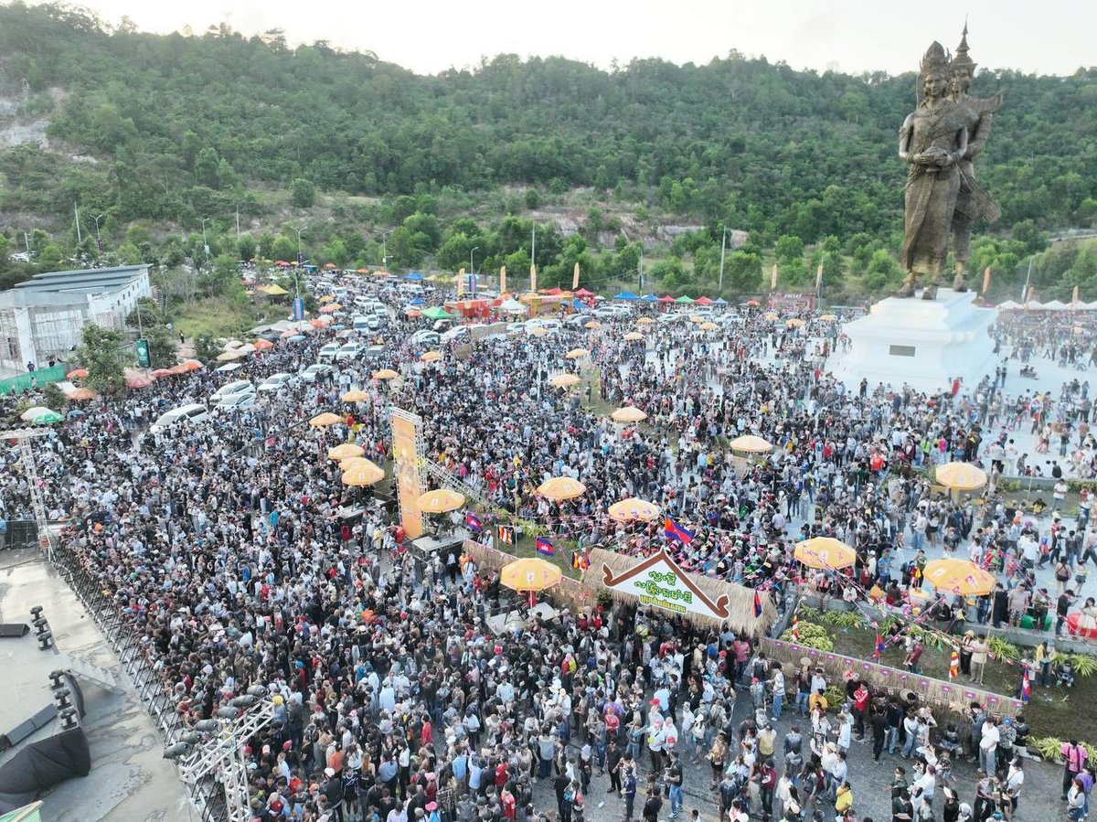 西哈努克省宋干节庆祝活动