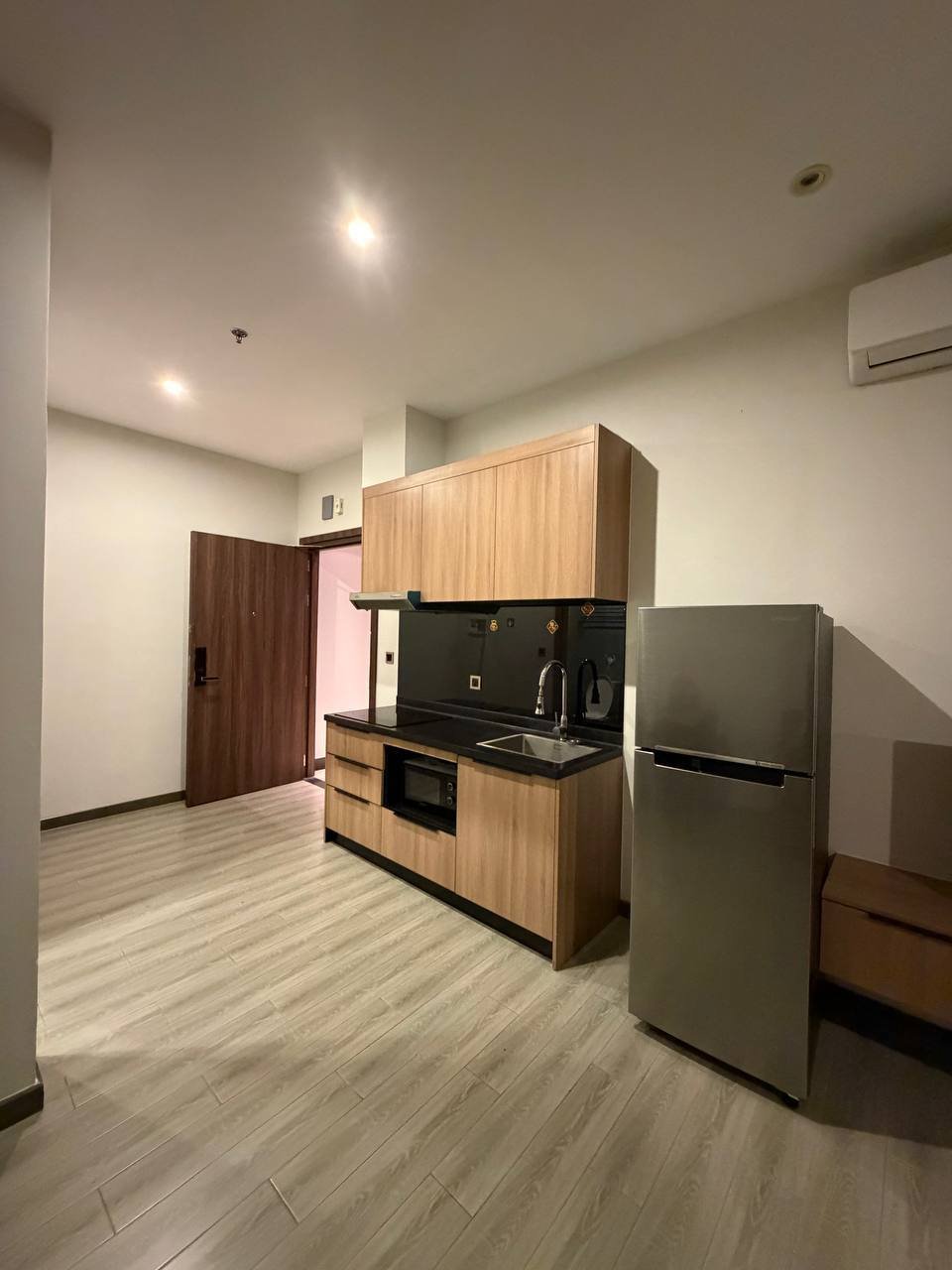 BKK区 Golden One 公寓出租