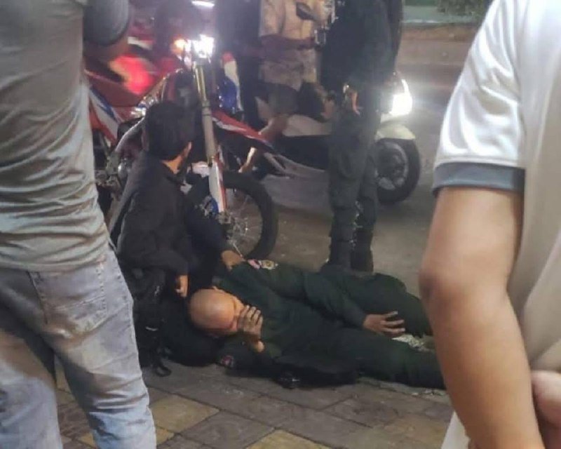 棉芷区嘟嘟车超速撞伤巡逻警员 夜间治安隐患升级