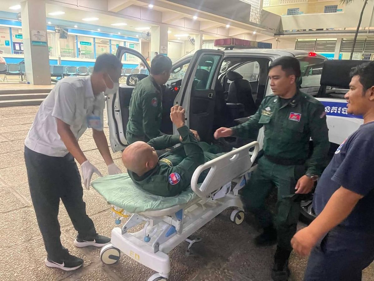 棉芷区嘟嘟车超速撞伤巡逻警员 夜间治安隐患升级
