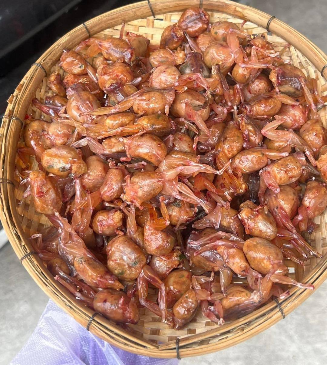 手工猪肉制品销售 每公斤$16 可煎炸烤