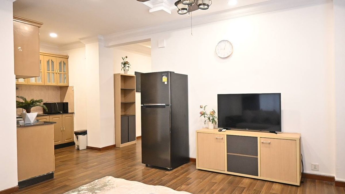 BKK1区两室一厅精装公寓出租