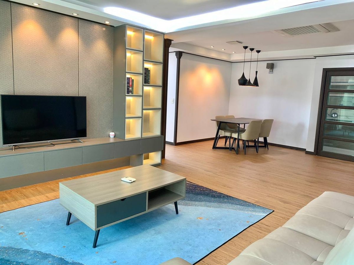 位于BKK1核心地段的De Castle Royal公寓现有一套13层三房四卫单