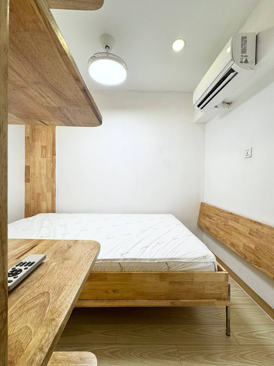 太子寰宇中心Loft公寓招租 月租$800含物业