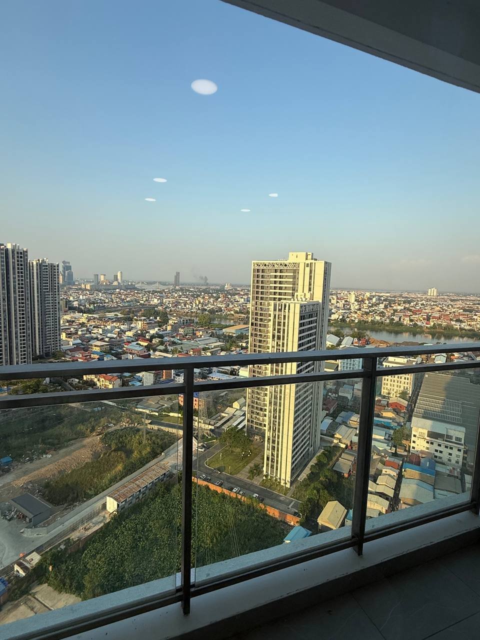 Urban Village两房公寓招租 月租$700含物业费