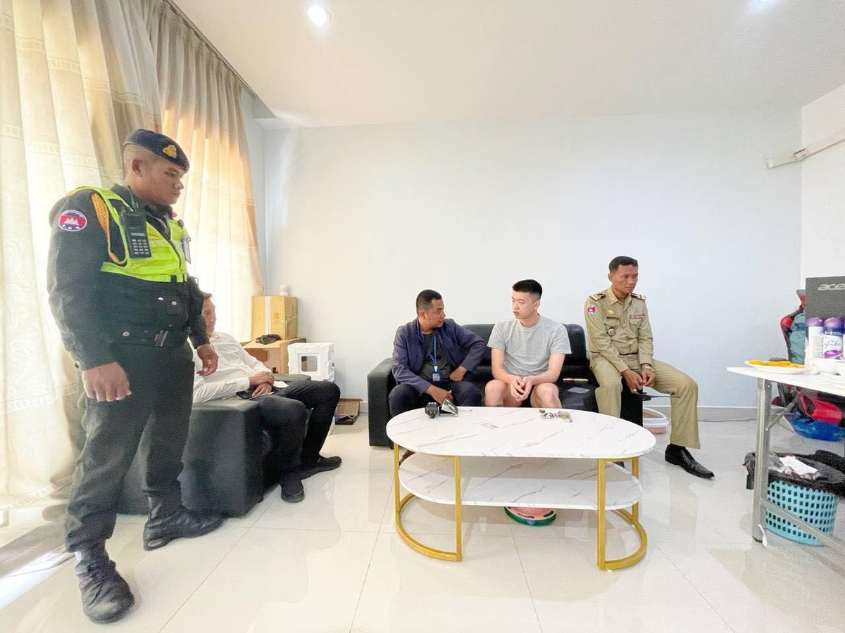 金边森速区开展外籍人员居住点大排查