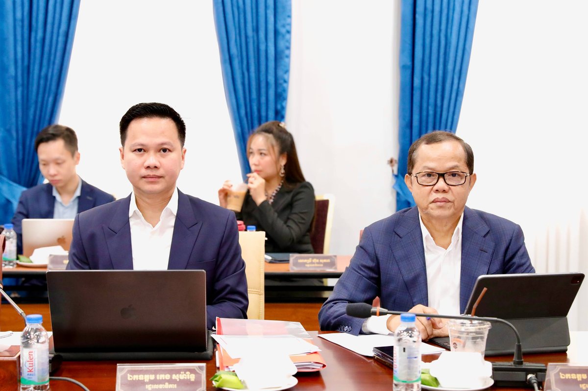 柬埔寨司法部部长高里领导会议，讨论刑事诉讼法修订事宜
