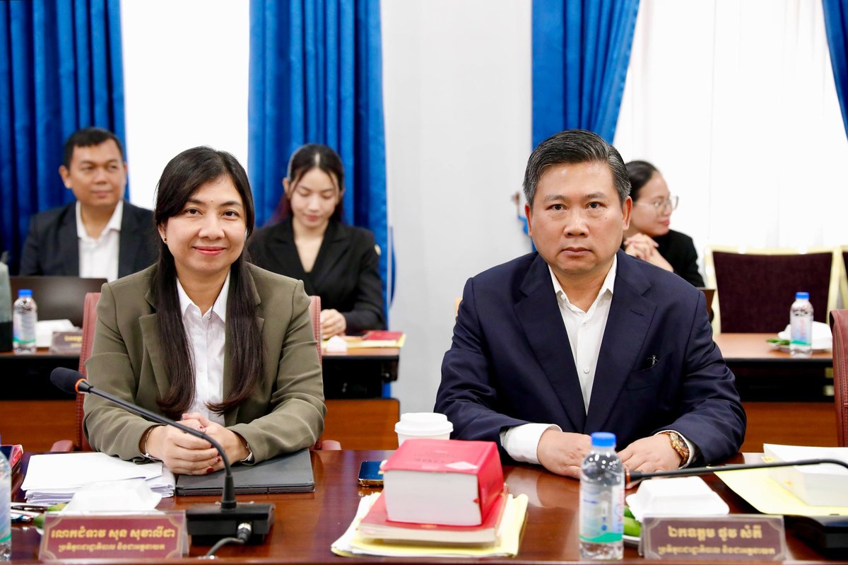 柬埔寨司法部部长高里领导会议，讨论刑事诉讼法修订事宜