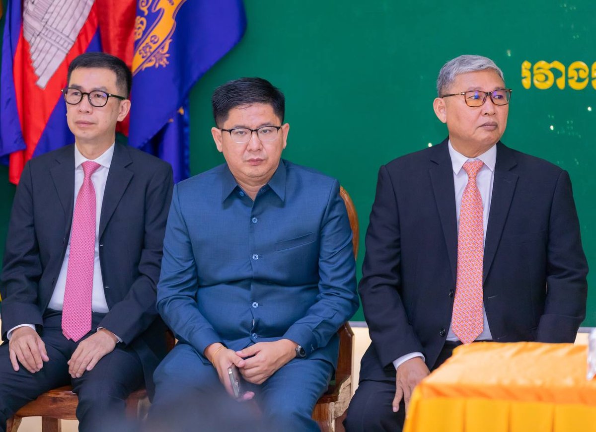 国家法院外争议解决局与国公省行政当局签署纠纷调解合作谅解备忘录