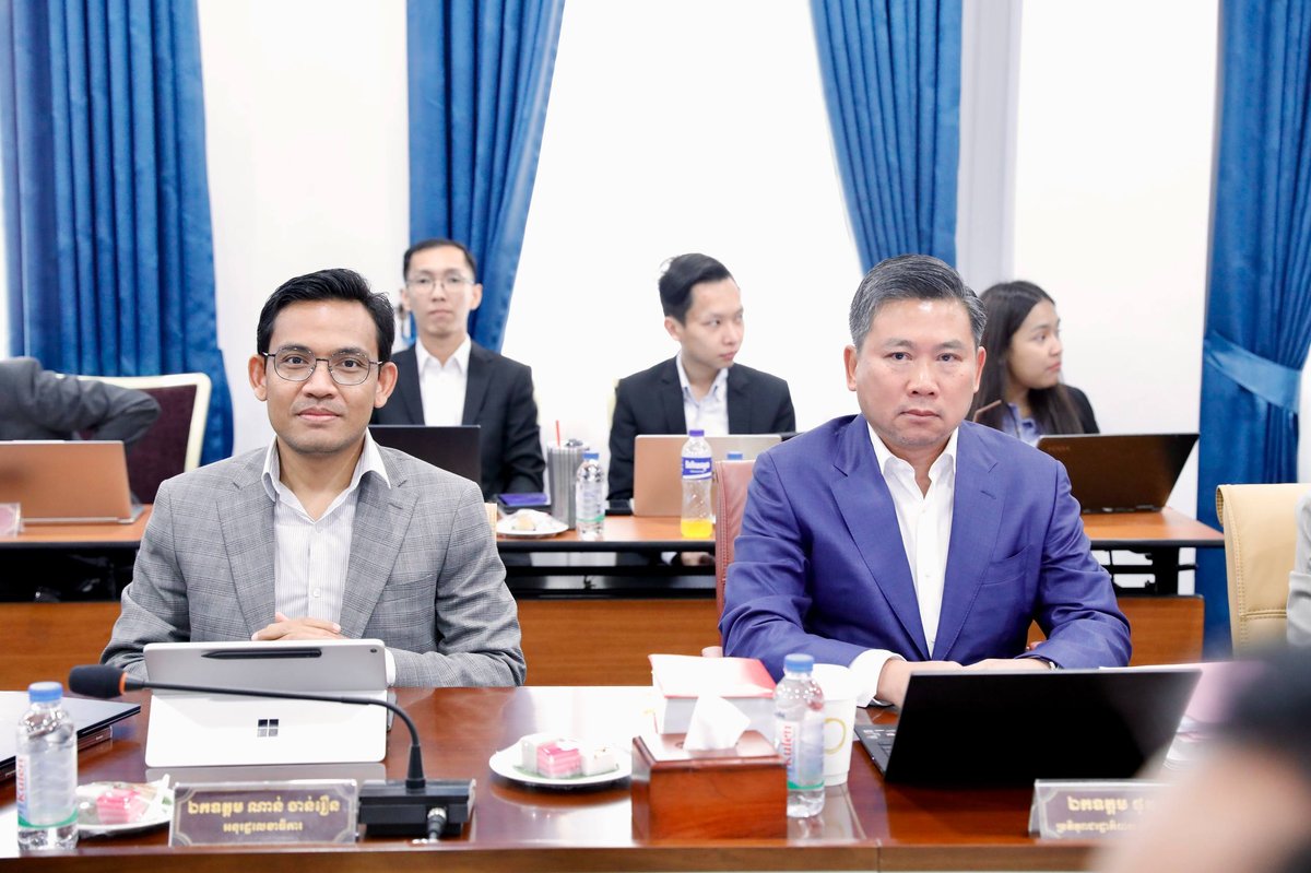 副首相兼司法部长高乐主持刑法修订讨论会议