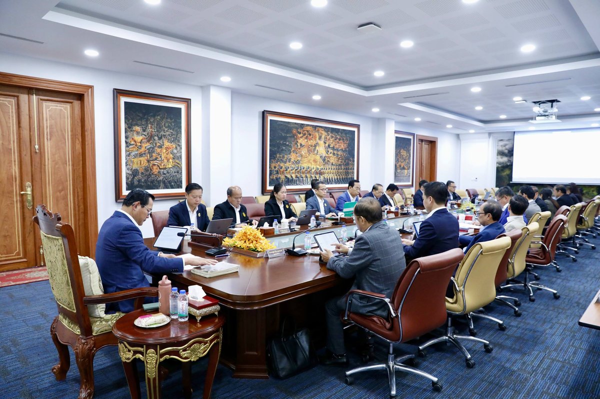 副首相兼司法部长高乐主持刑法修订讨论会议