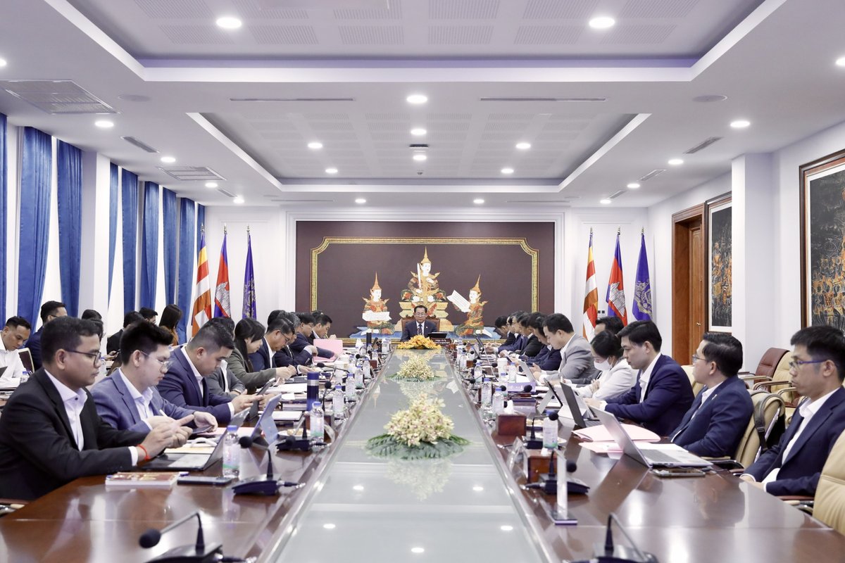 司法部召开青少年暴力法律研讨会 拟出台严厉惩戒与矫正措施