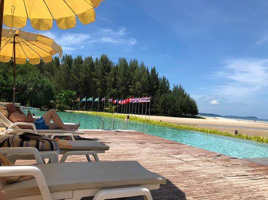 仙女度假村 (Apsara Resort)