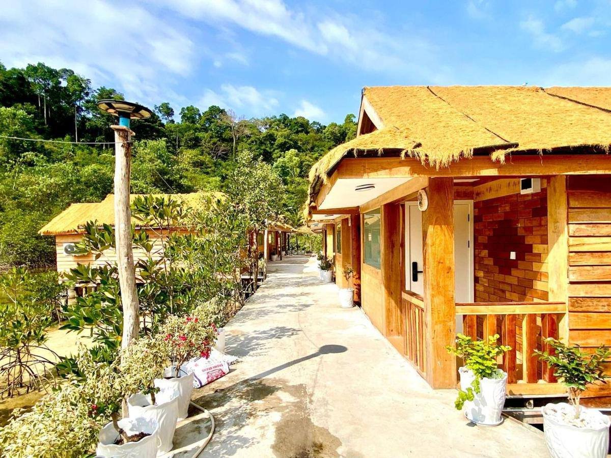 新沙滩海景酒店 (Koh Rong New Beach)