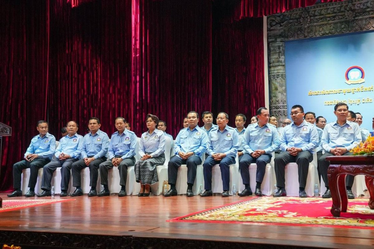 柬埔寨青年联合会(UYFC)举行工作总结与交流会议