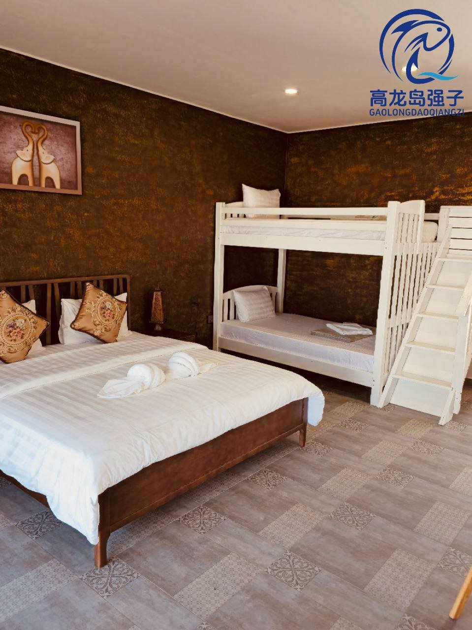 高龙岛4k沙滩新建酒店