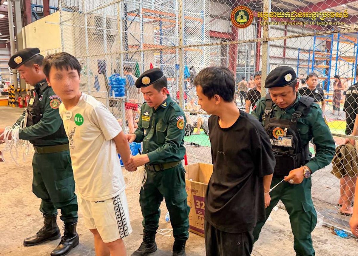 柬埔寨遣返327名涉电诈中国籍人员