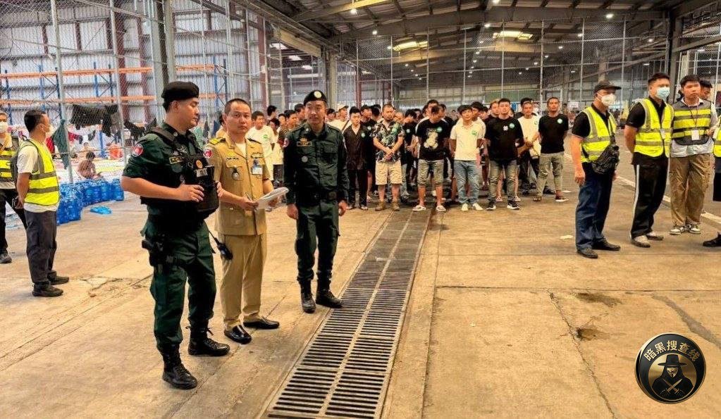 柬埔寨遣返327名涉诈中国籍人员