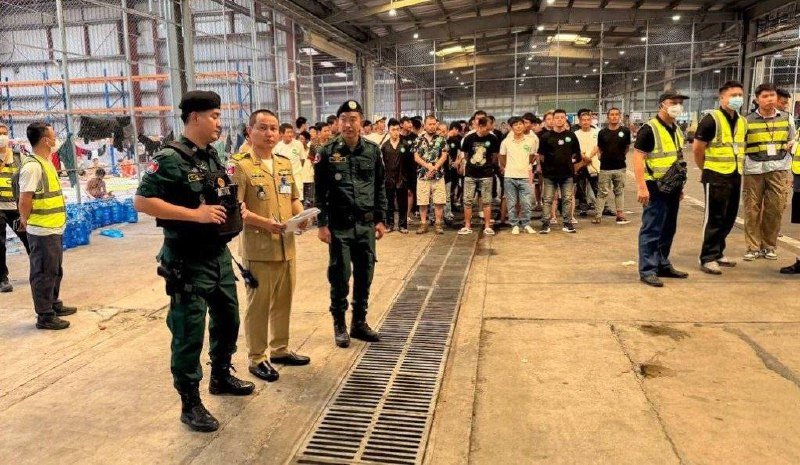 柬埔寨大规模遣返327名涉诈中国籍人员